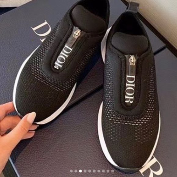 Beautiful Dior Sneakers - Picture 2 of 9